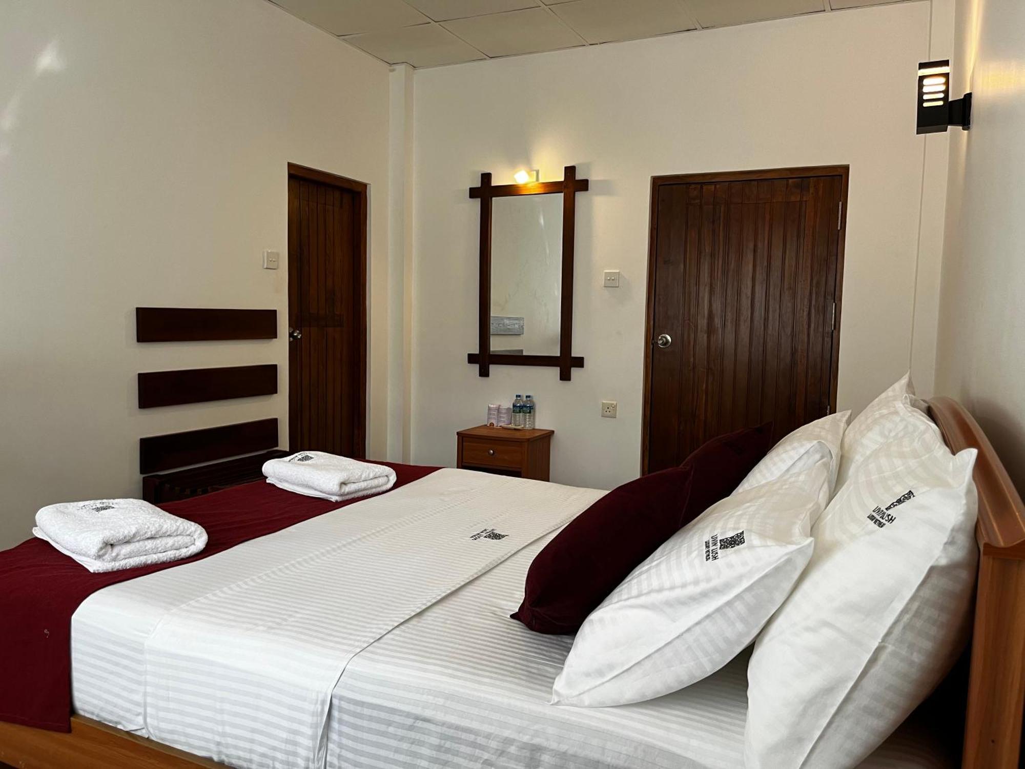 Livin Lush Luxury Retreat Hotel Anuradhapura Exterior photo